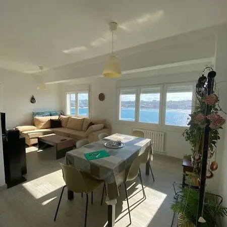 Apartamento Maresia Apartment